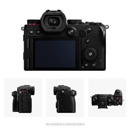 尼康zf正是这样一款独特的产品.它采用复古造型设计,机